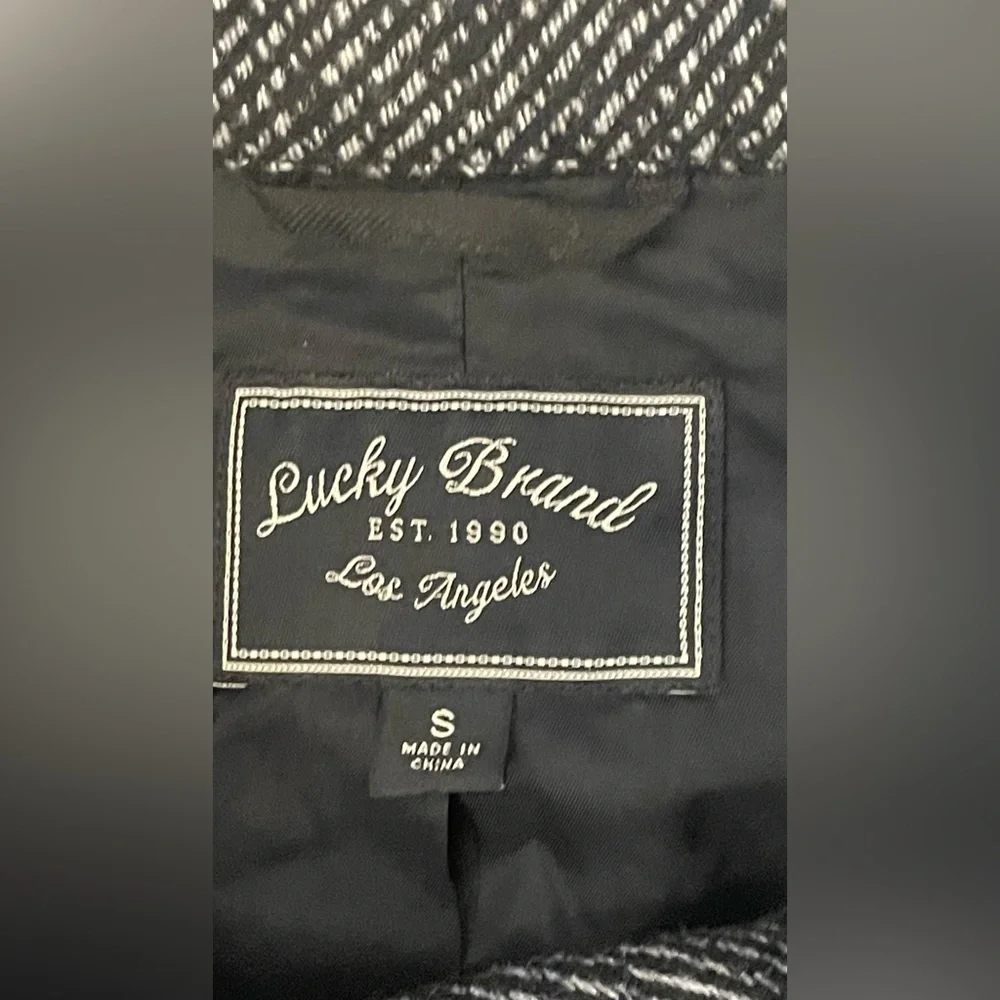 Lucky Brand Coat - Picture 10 of 10